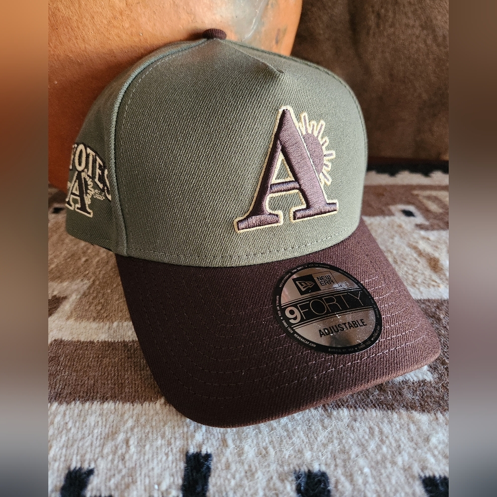 Arizona Coyotes New Era Green/Brown A Sun Adjustable Hat NWT